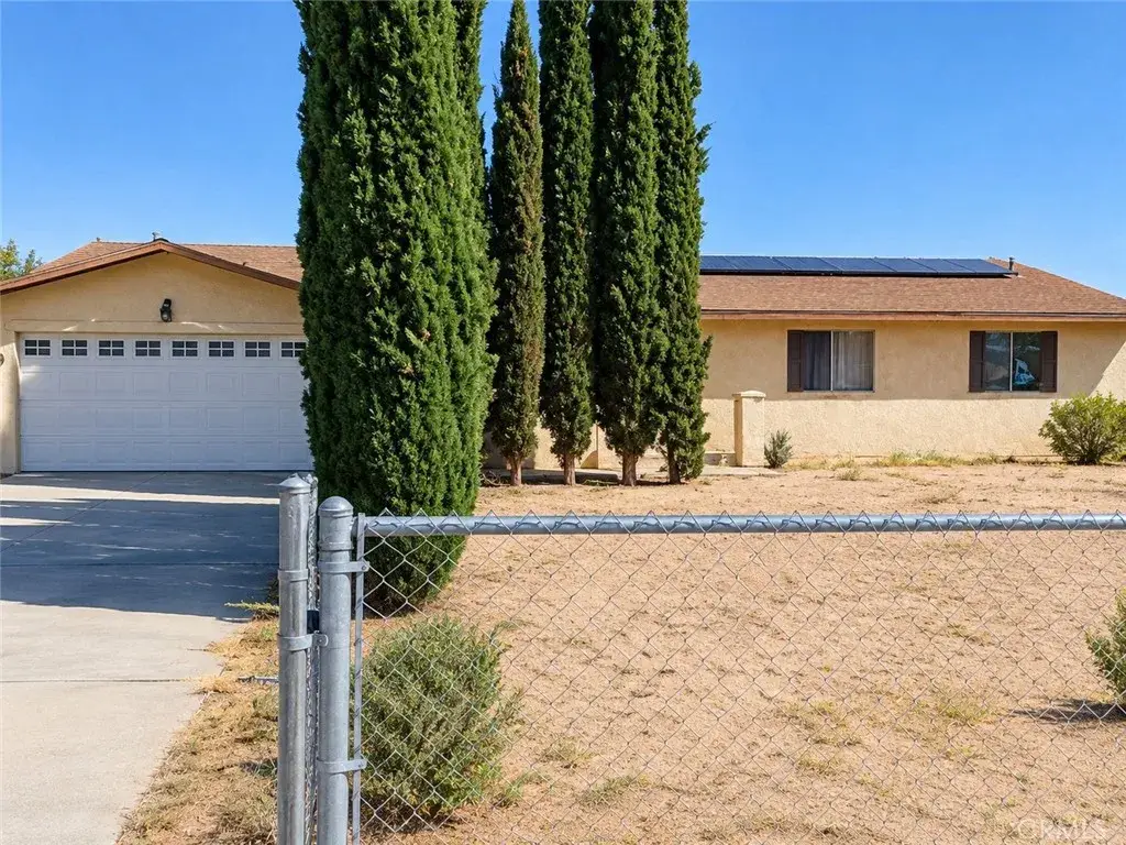 10377 Peach, Hesperia, CA 92345 - #1