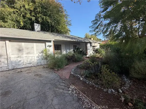 1110 S Los Robles, Pasadena, CA 91106