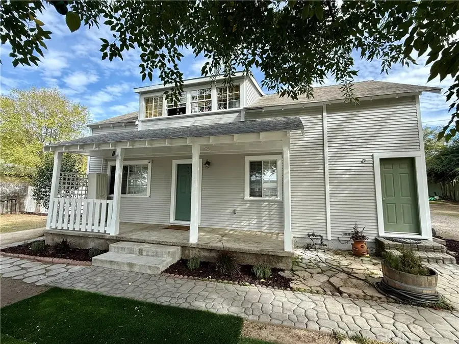 107 Capitol Hill Drive, Paso Robles, CA 93446 - Image #2