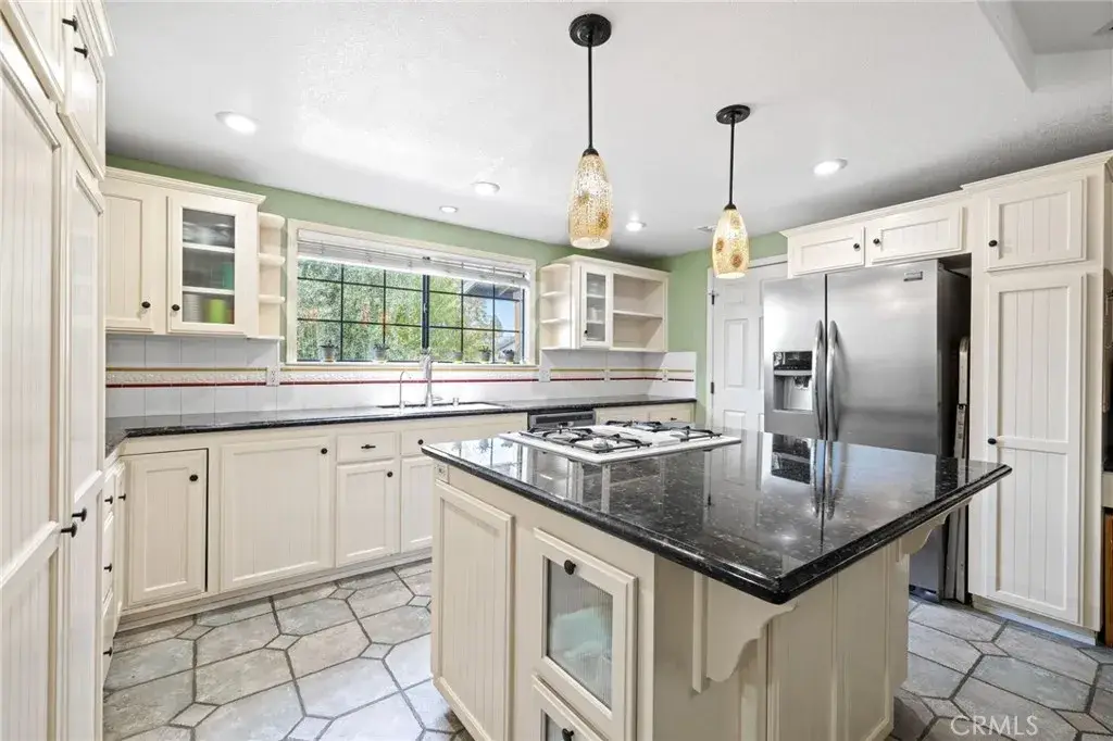 912 Wade Drive, Paso Robles, CA 93446 - Image #1