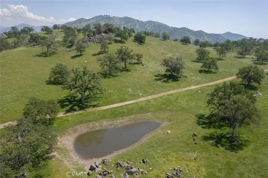 18486 Tollhouse Road, Clovis, CA 93619 - Image #3