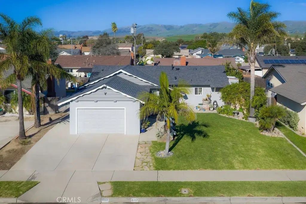 607 E Monroe Street, Santa Maria, CA 93454 - Image #1