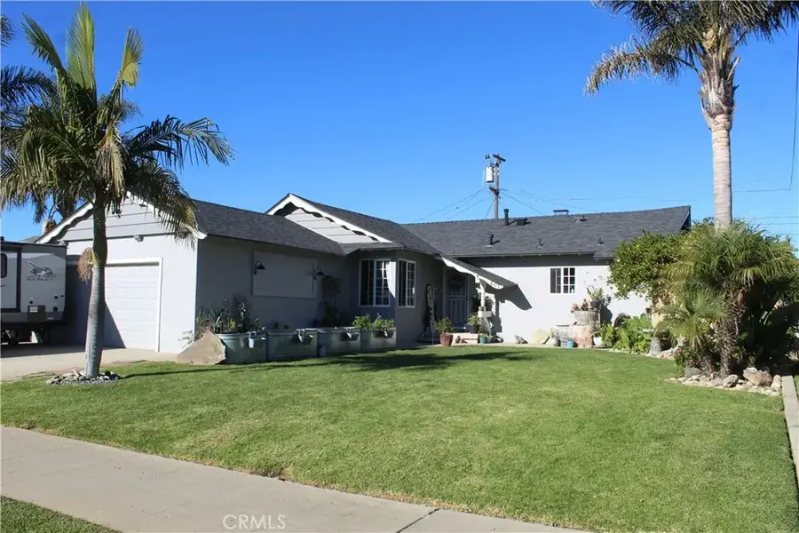 607 E Monroe Street, Santa Maria, CA 93454 - Image #2