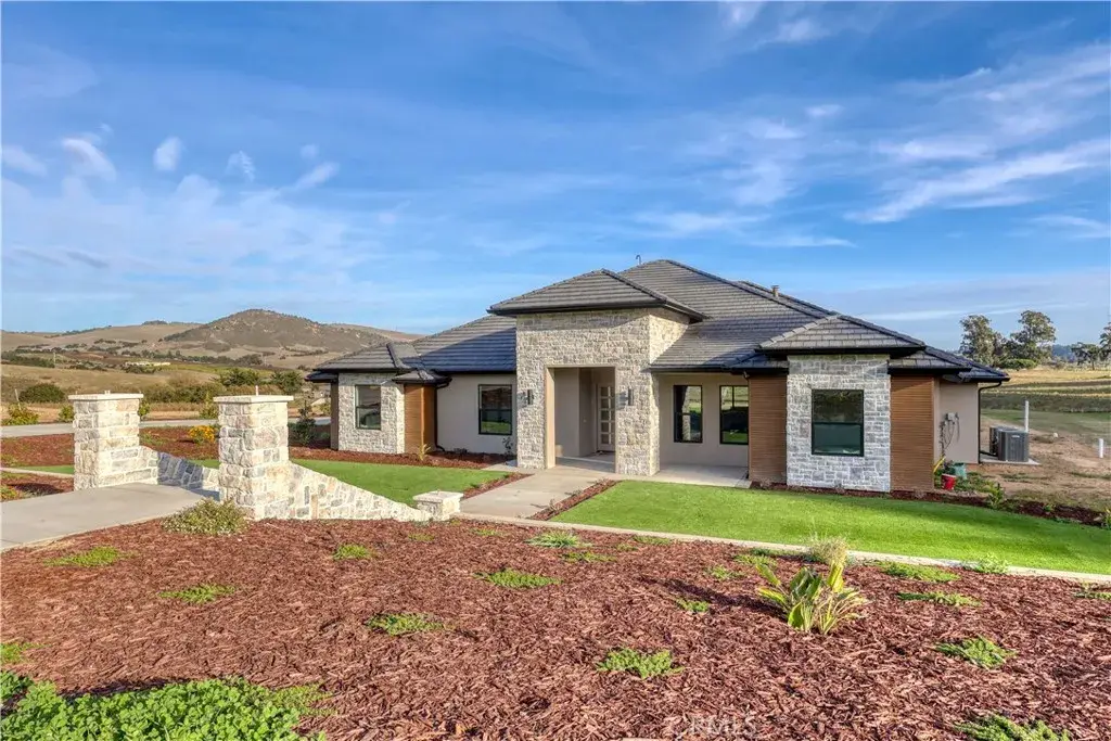 155 Vista Montana Ln, Arroyo Grande, CA 93420 - #1