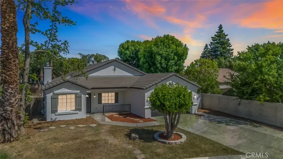 6104 Twin Oaks, Bakersfield, CA 93313 - #3