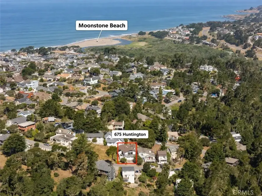 675 Huntington, Cambria, CA 93428 - #3