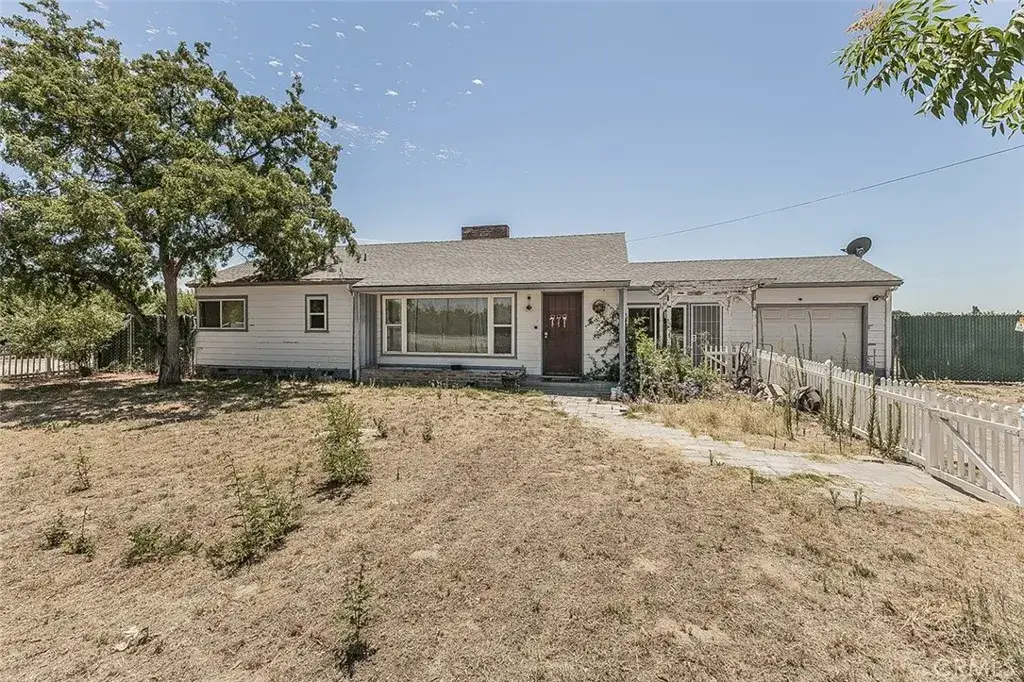 17209 E Floral, Reedley, CA 93654 - #1