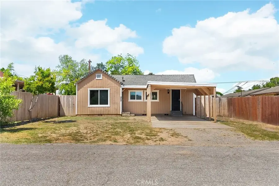 828 Hickory St, Corning, CA 96021 - Image #2