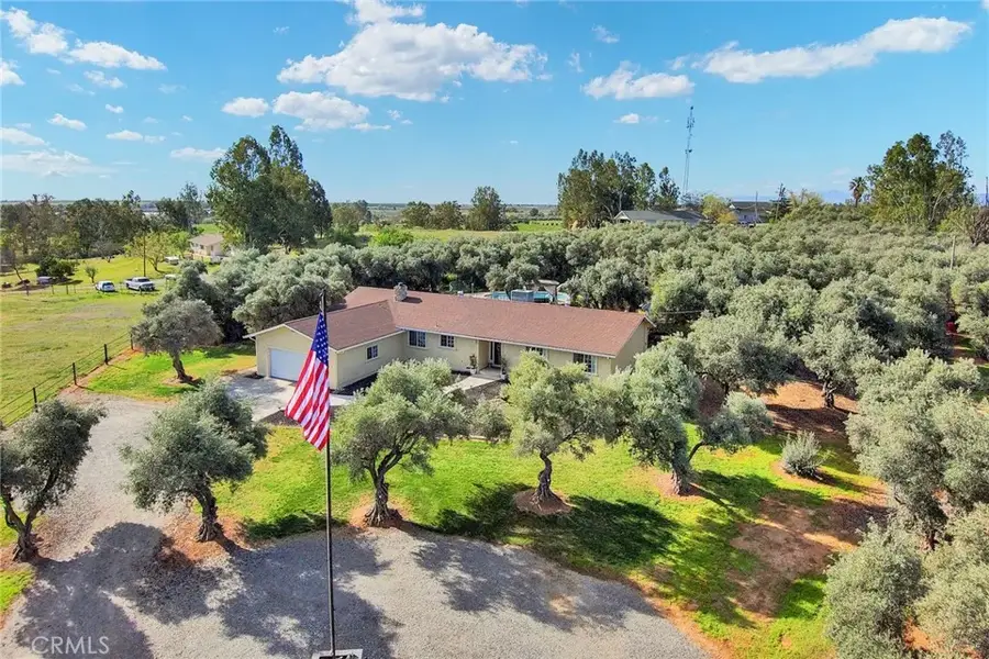 23671 Carona Avenue, Corning, CA 96021 - Image #2