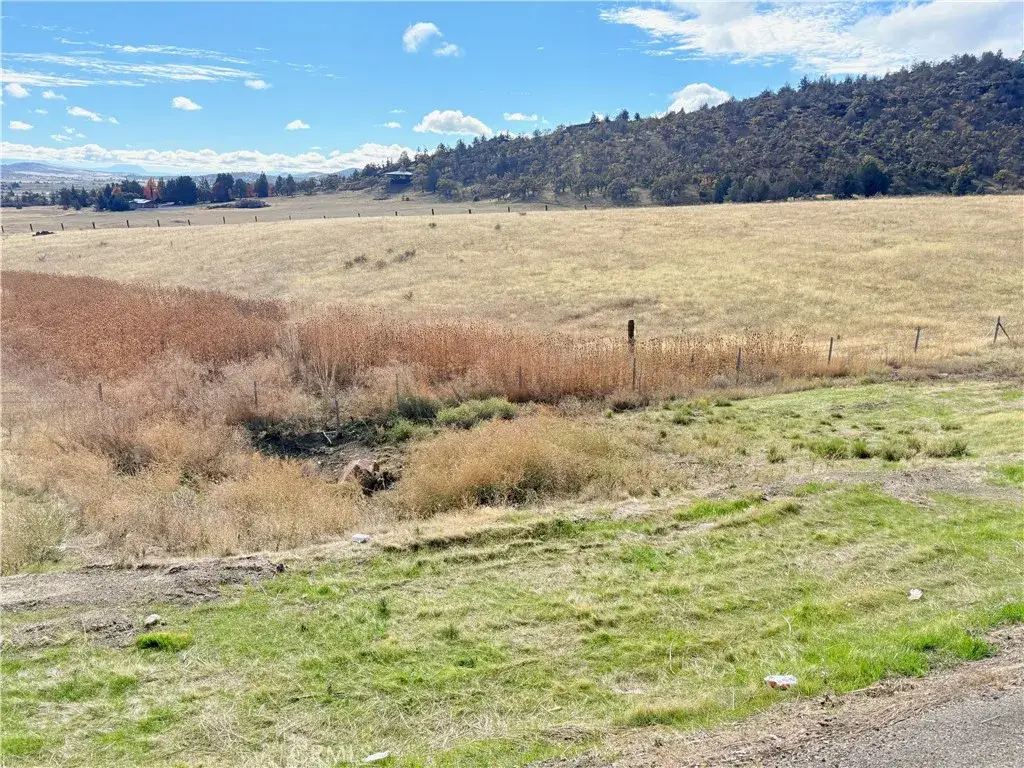0 10 Acres Riverview Dr., Yreka, CA 96097 - Image #1