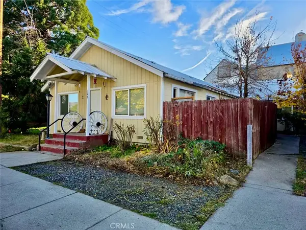 149 Diggles St, Etna, CA 96027