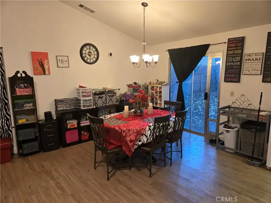 661 Victorian Park, Chico, CA 95926 - Image #3