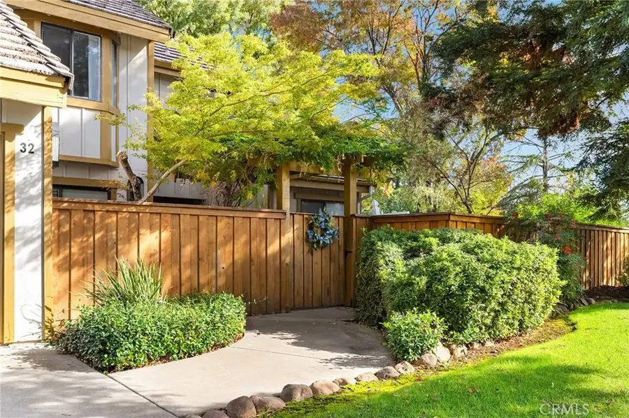 32 Alameda Park Circle, Chico, CA 95928 - Image #2