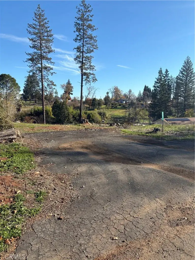 542 Hillcrest Dr., Paradise, CA 95969 - Image #2