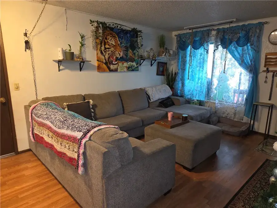 2097 North Street, Corning, CA 96021 - Image #3