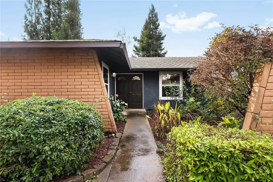 33 Quista Drive, Chico, CA 95926 - Image #2