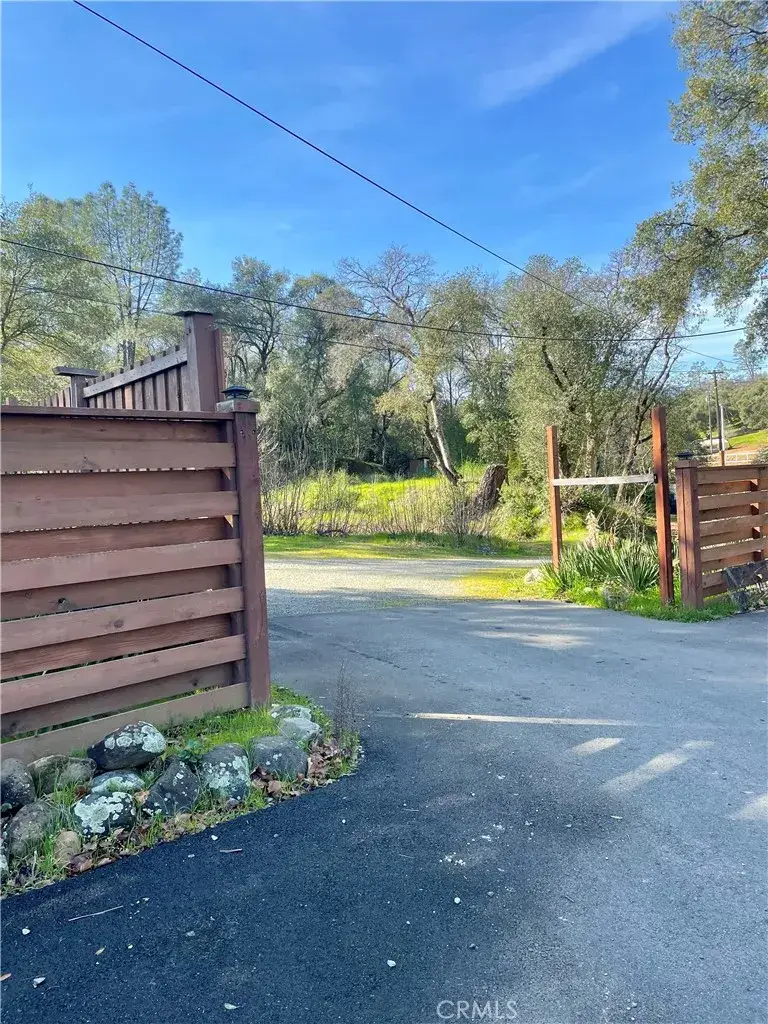 595 Long Bar Road, Oroville, CA 95966 - Image #1
