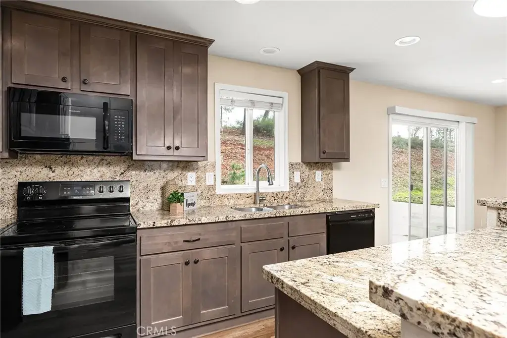 8606 Skyway, Paradise, CA 95969 - #1