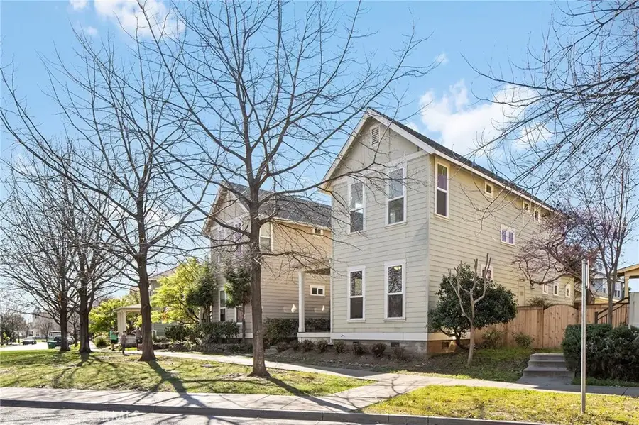 1810 Roth, Chico, CA 95928 - #3