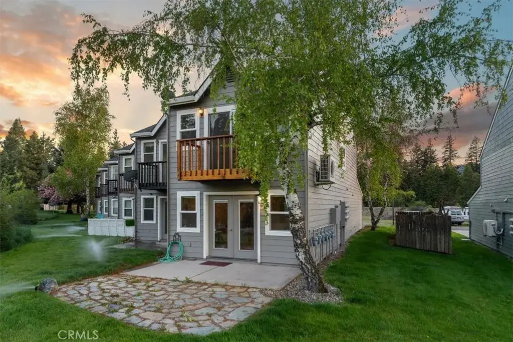 1422 Kingston, Mount Shasta, CA 96067 - #1