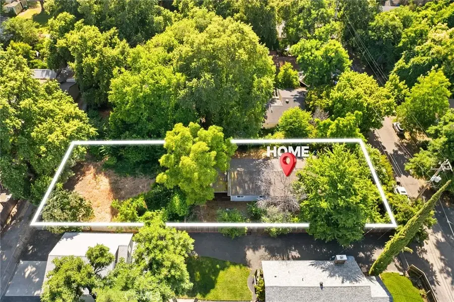 1131 Stewart Avenue, Chico, CA 95926 - #2