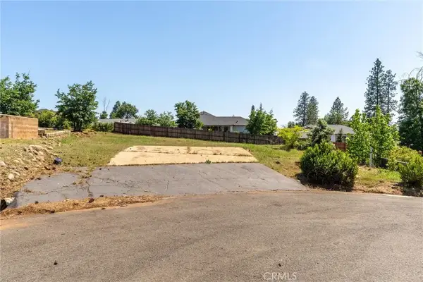 5220 Falcons View, Paradise, CA 95969
