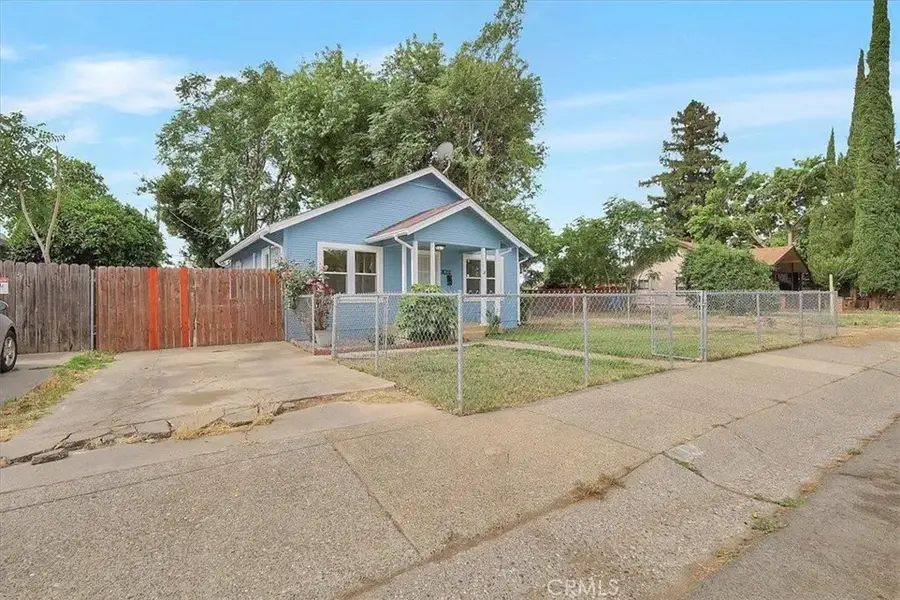 816 Rosalind Avenue, Yuba City, CA 95991 - #3