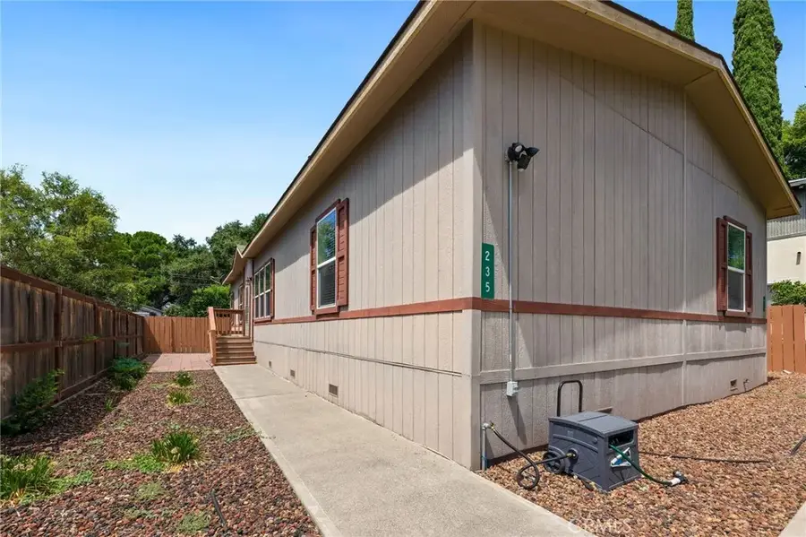235 Los Robles Avenue, Hamilton City, CA 95951 - #3