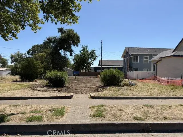 541 Jefferson St, Red Bluff, CA 96080 - #1