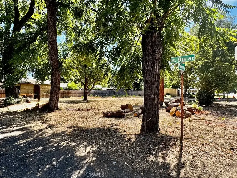 1257 9th East, Chico, CA 95928 - #2