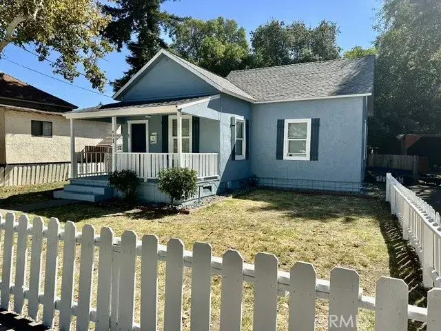 631 W 8th Street, Chico, CA 95928 - #2
