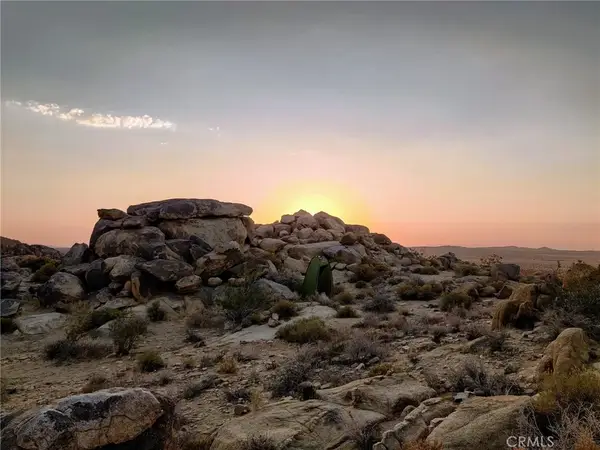 25220 Cottonwood, Adelanto, CA 92301