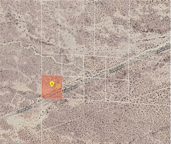 13 Forest Blvd, California City, CA 93505