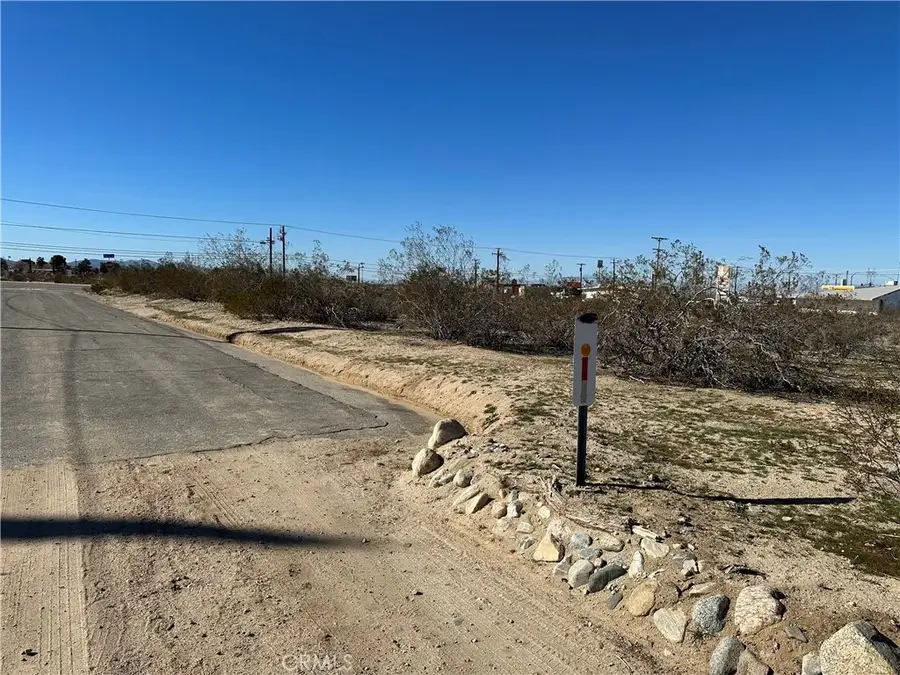 3 Lots On V10 And Longview, Pearblossom, CA 93553 - Image #2