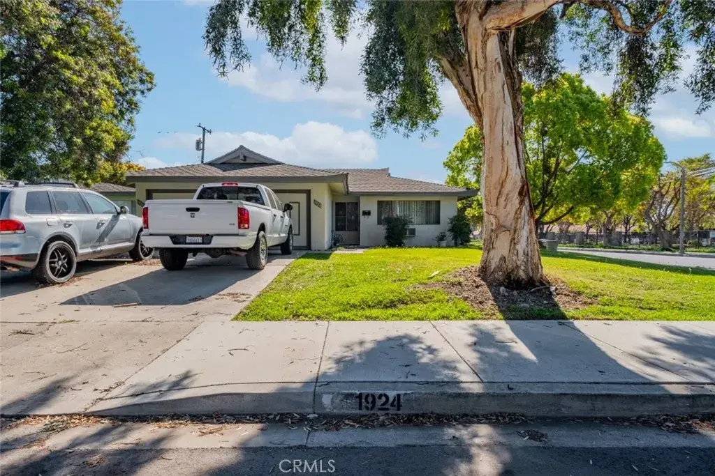 1924 Bobolink Way, Pomona, CA 91767 - Image #1