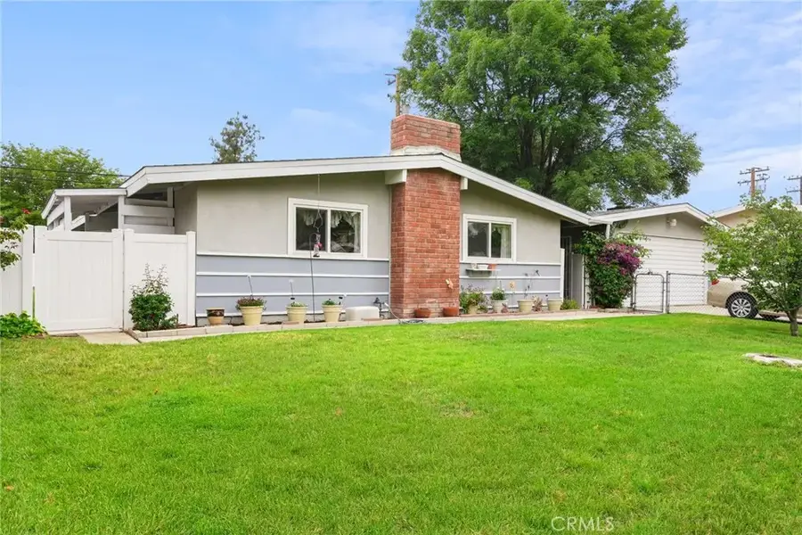 27439 Santa Clarita Road, Saugus, CA 91350 - Image #2