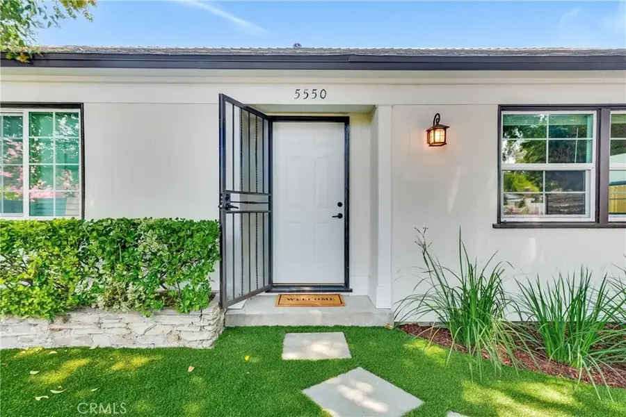 5550 Fallbrook Avenue, Woodland Hills, CA 91367 - Image #3