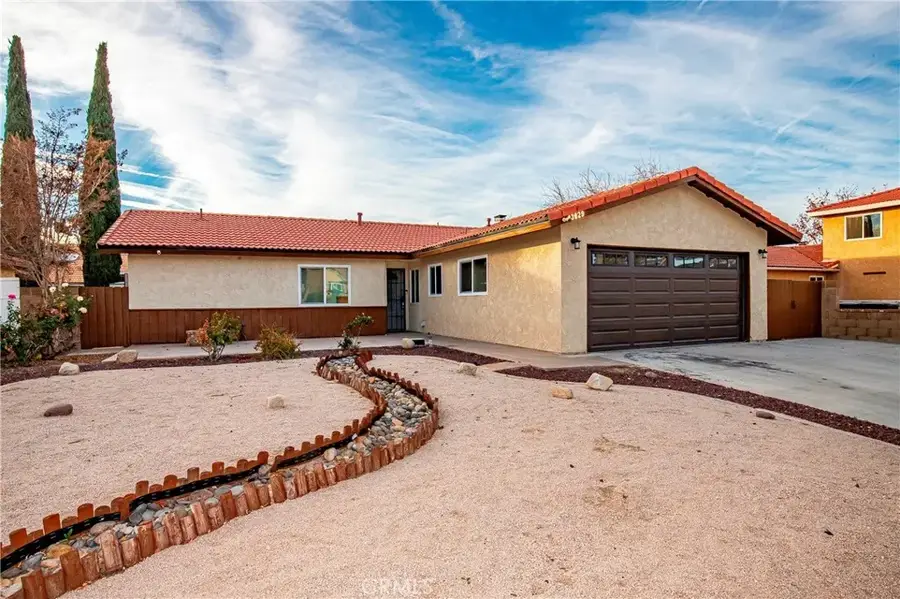 43629 Rembrandt Street, Lancaster, CA 93535 - Image #2