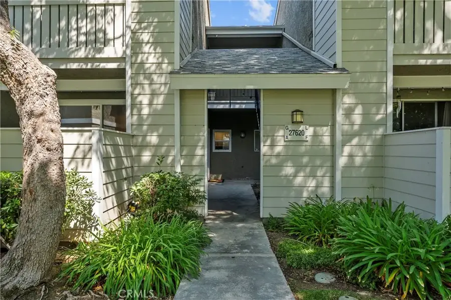 27620 Susan Beth Way #A, Saugus, CA 91350 - Image #3