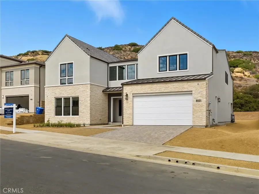 9531 N Andora Avenue, Chatsworth, CA 91311 - Image #2