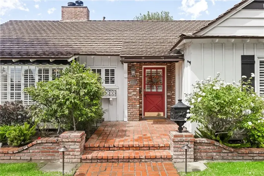 6233 Orion Avenue, Van Nuys, CA 91411 - Image #3