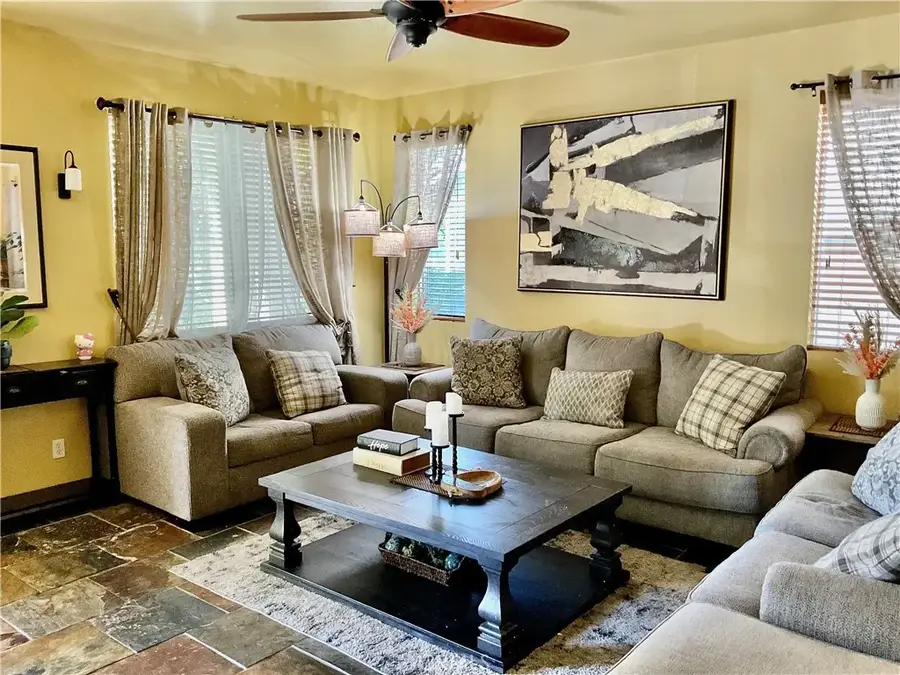 15717 Alia Court, Canyon Country, CA 91387 - Image #2