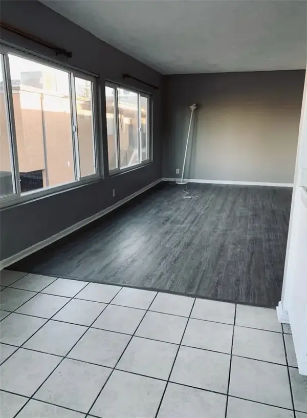 13061 Vanowen Street, North Hollywood, CA 91605