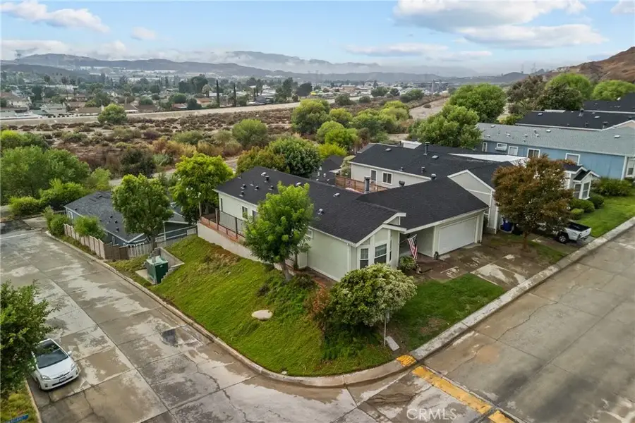 20172 Shadow Island Dr., Canyon Country, CA 91351 - Image #2