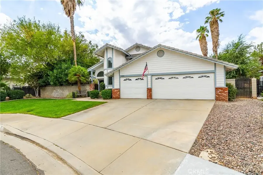 4554 Meadow Place, Lancaster, CA 93536 - Image #3