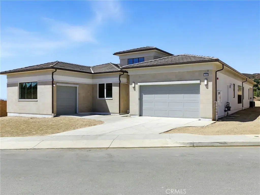 11925 Red Hawk Lane, Porter Ranch, CA 91326 - Image #1