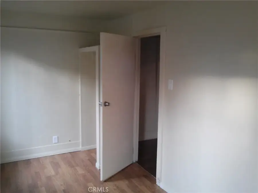 1953 W 20th Street, Los Angeles, CA 90018 - Image #2