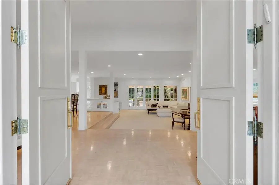 17162 Superior Street, Northridge, CA 91325 - Image #3