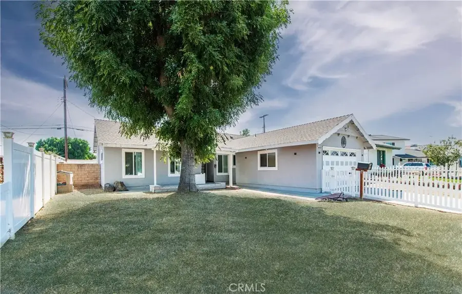 16420 Flanders Street, Granada Hills, CA 91344 - Image #2