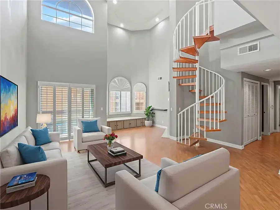 4301 Fulton Avenue #303, Sherman Oaks, CA 91423 - Image #3